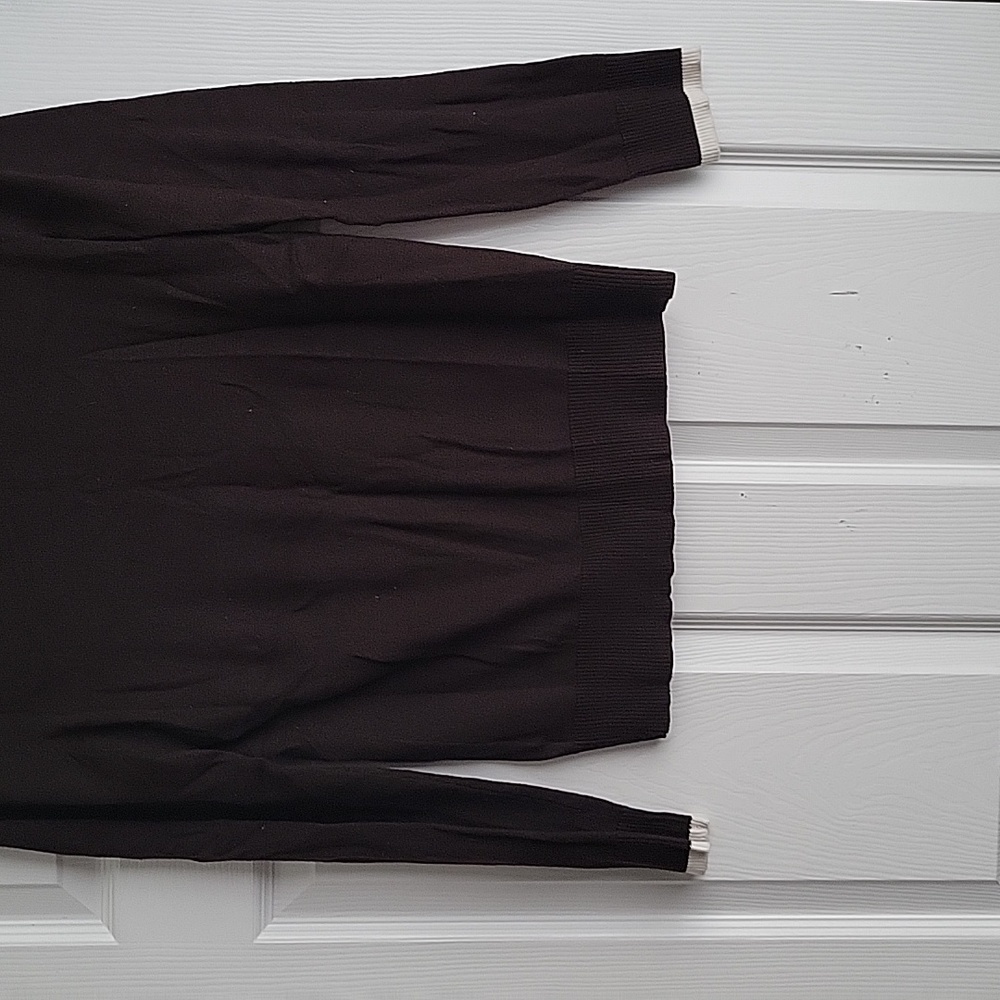 Jones New York Sport V Neck Lightweight Sweater - Picture 8 of 12